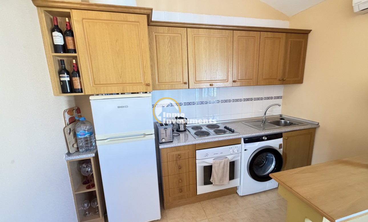 Resale - Apartment - Villamartin