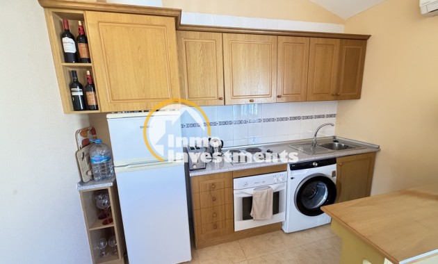 Resale - Apartment - Villamartin