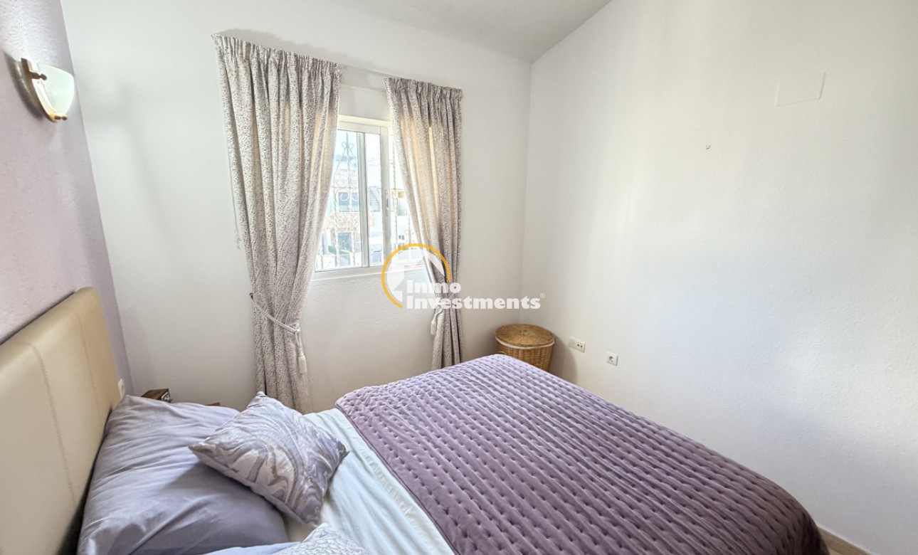 Resale - Apartment - Villamartin