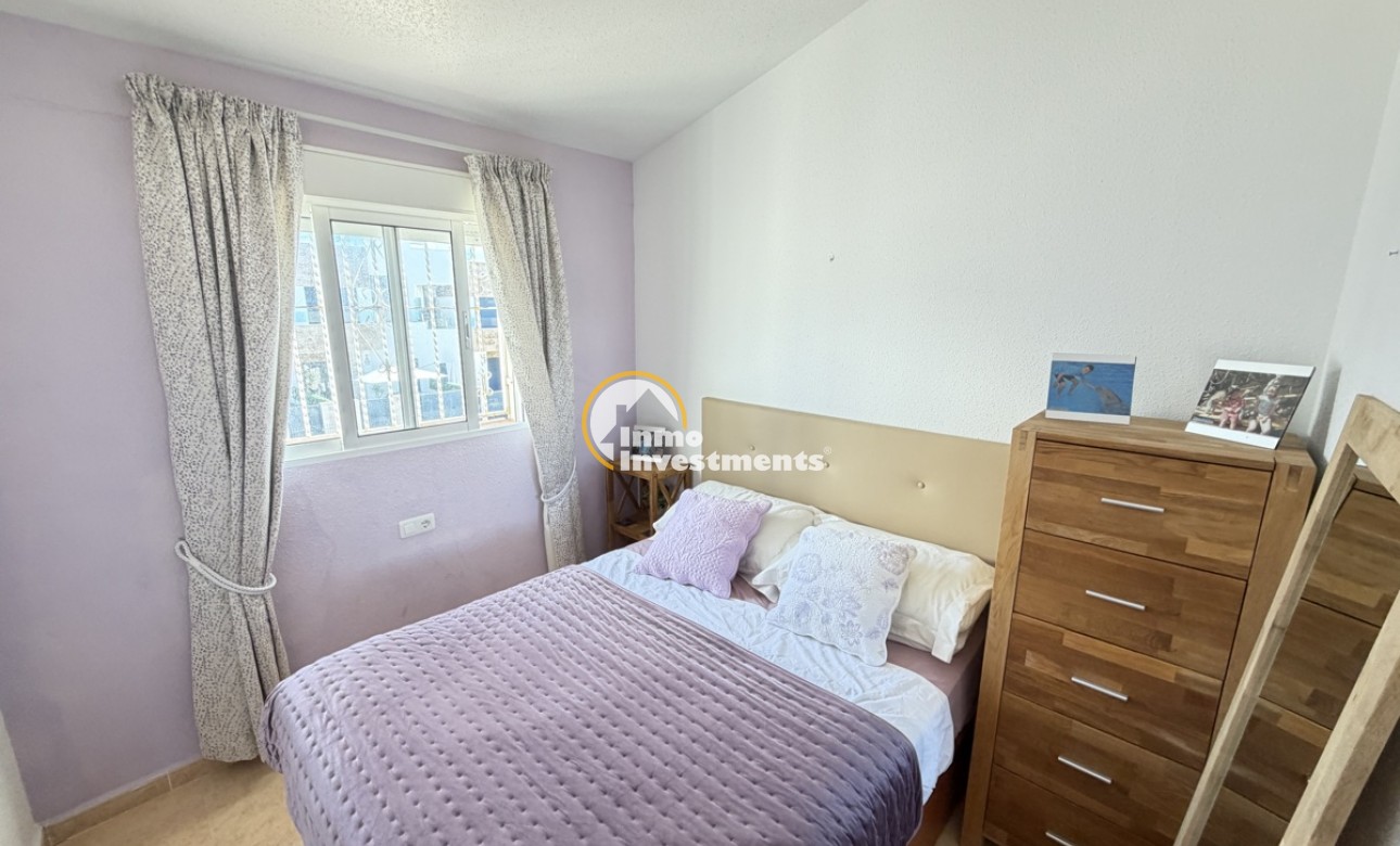 Resale - Apartment - Villamartin