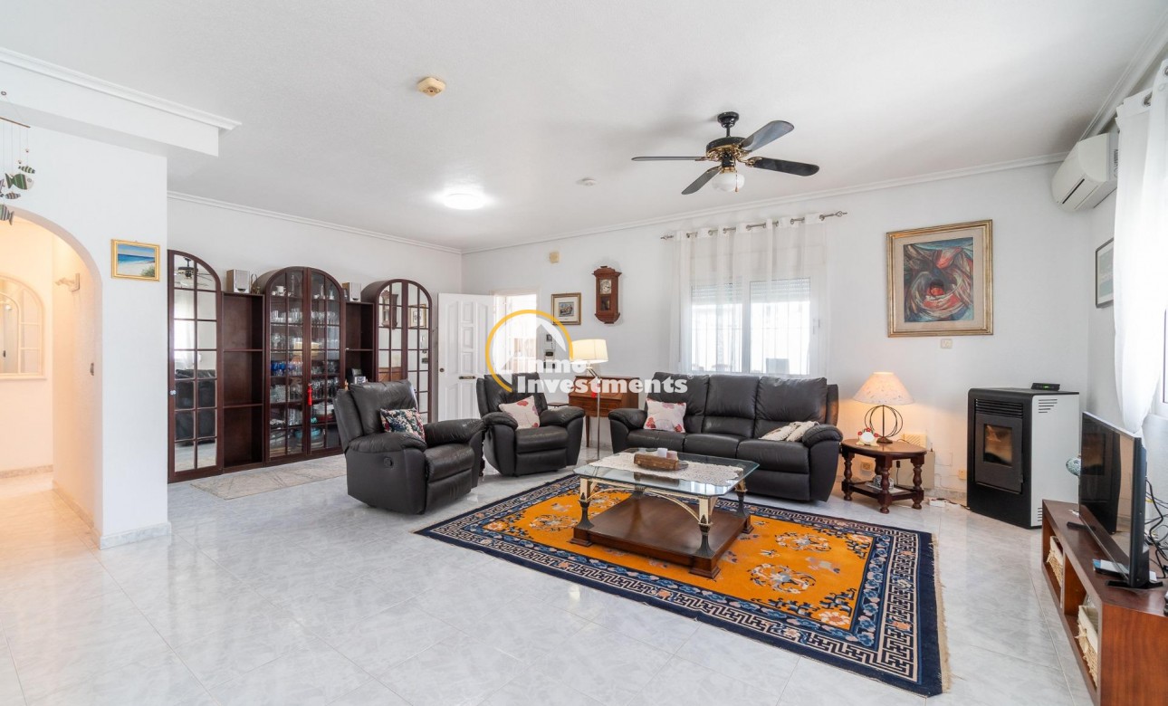 Till salu - Villa - Orihuela Costa - La Zenia