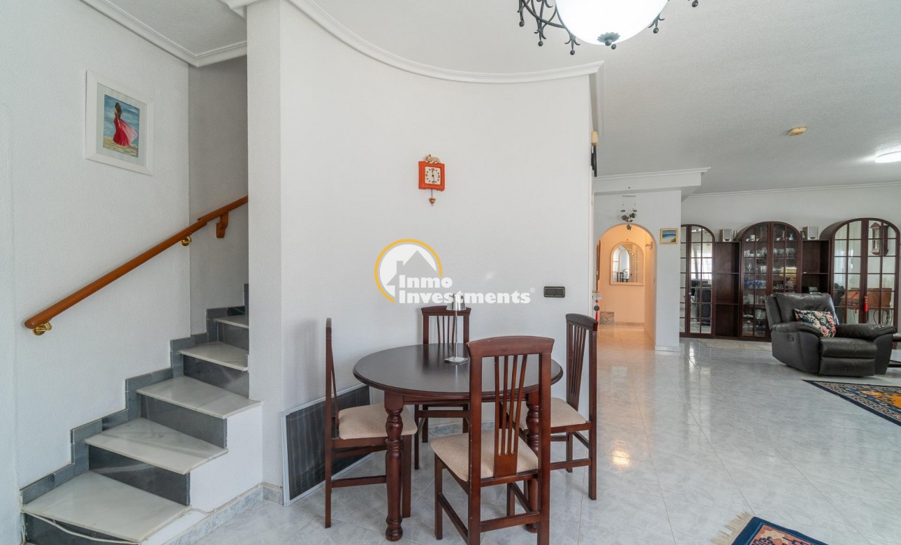 Till salu - Villa - Orihuela Costa - La Zenia