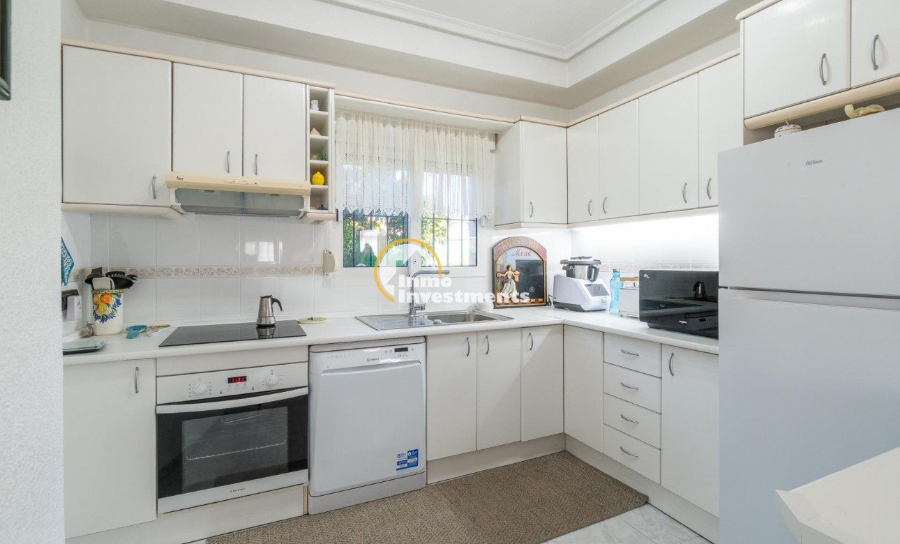 Till salu - Villa - Orihuela Costa - La Zenia