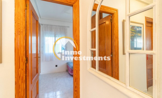 Till salu - Villa - Orihuela Costa - La Zenia