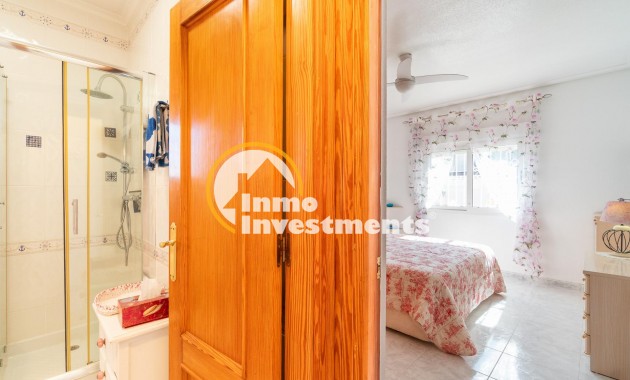 Till salu - Villa - Orihuela Costa - La Zenia