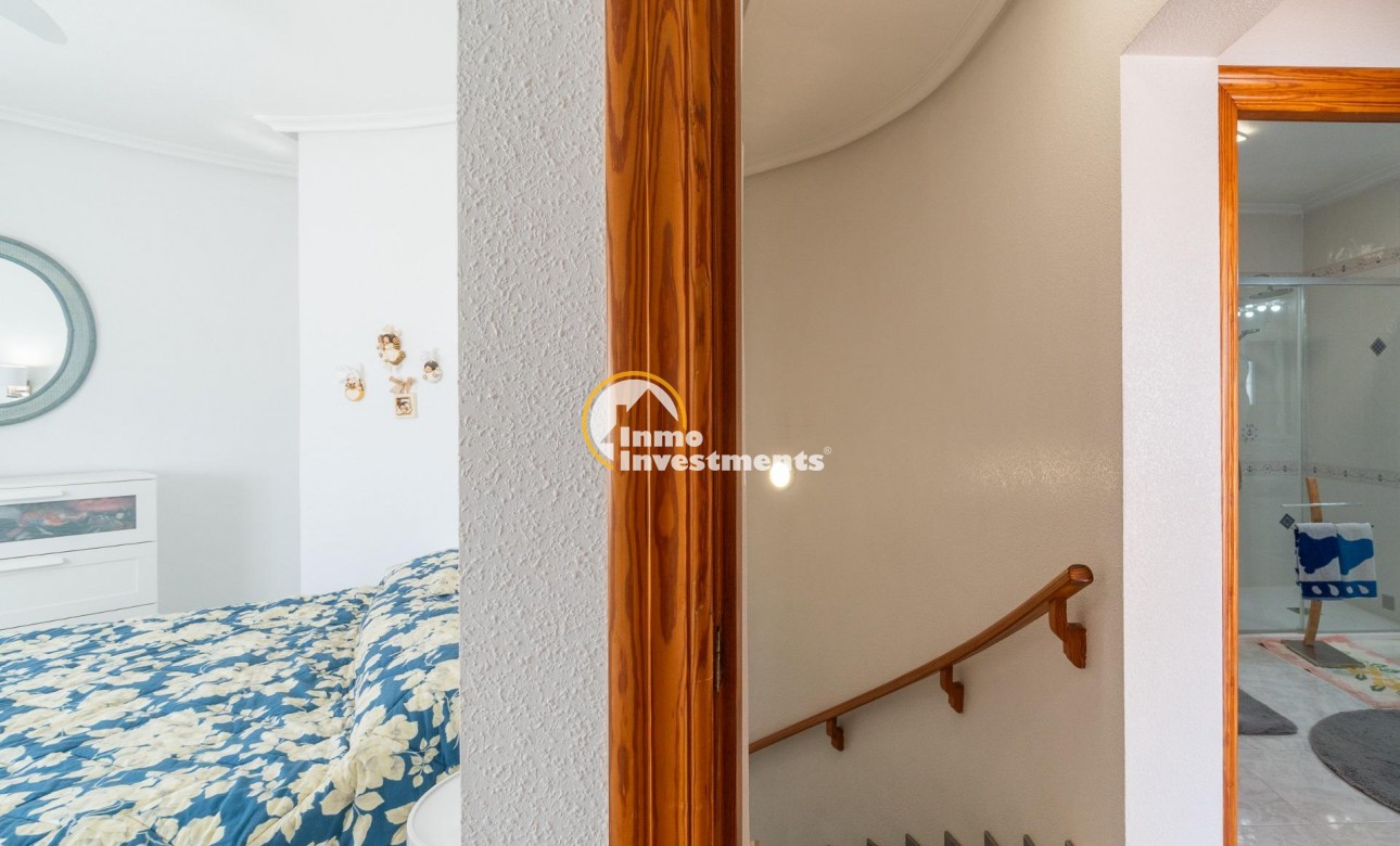 Till salu - Villa - Orihuela Costa - La Zenia