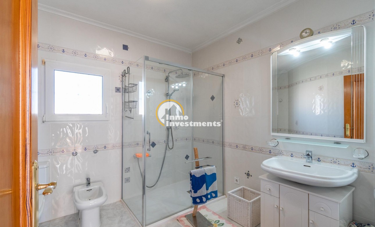 Till salu - Villa - Orihuela Costa - La Zenia