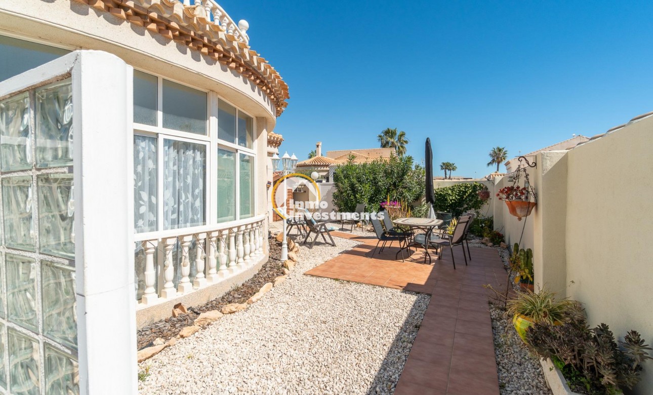 Till salu - Villa - Orihuela Costa - La Zenia