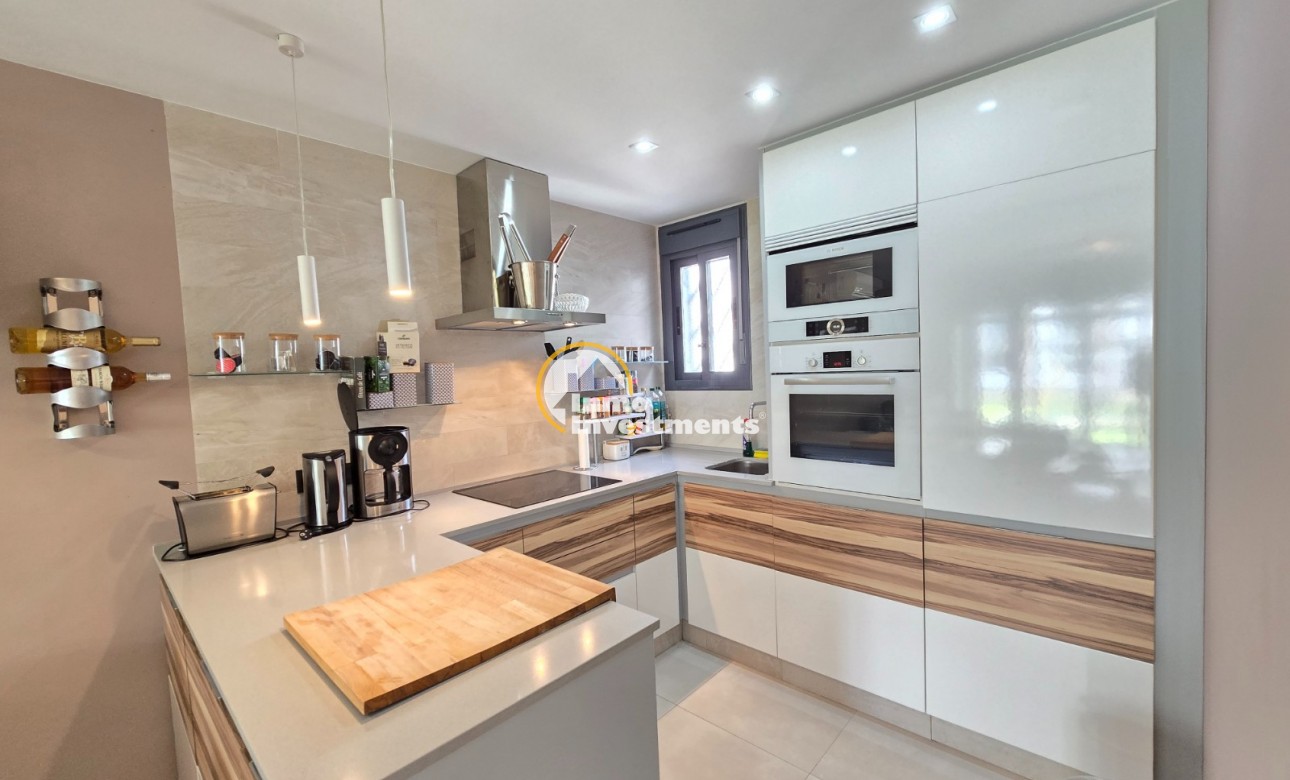 Bestaande bouw - Apartment / Flat * - Orihuela Costa * - Punta Prima *