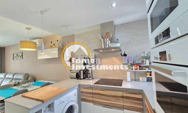 Bestaande bouw - Apartment / Flat * - Orihuela Costa * - Punta Prima *