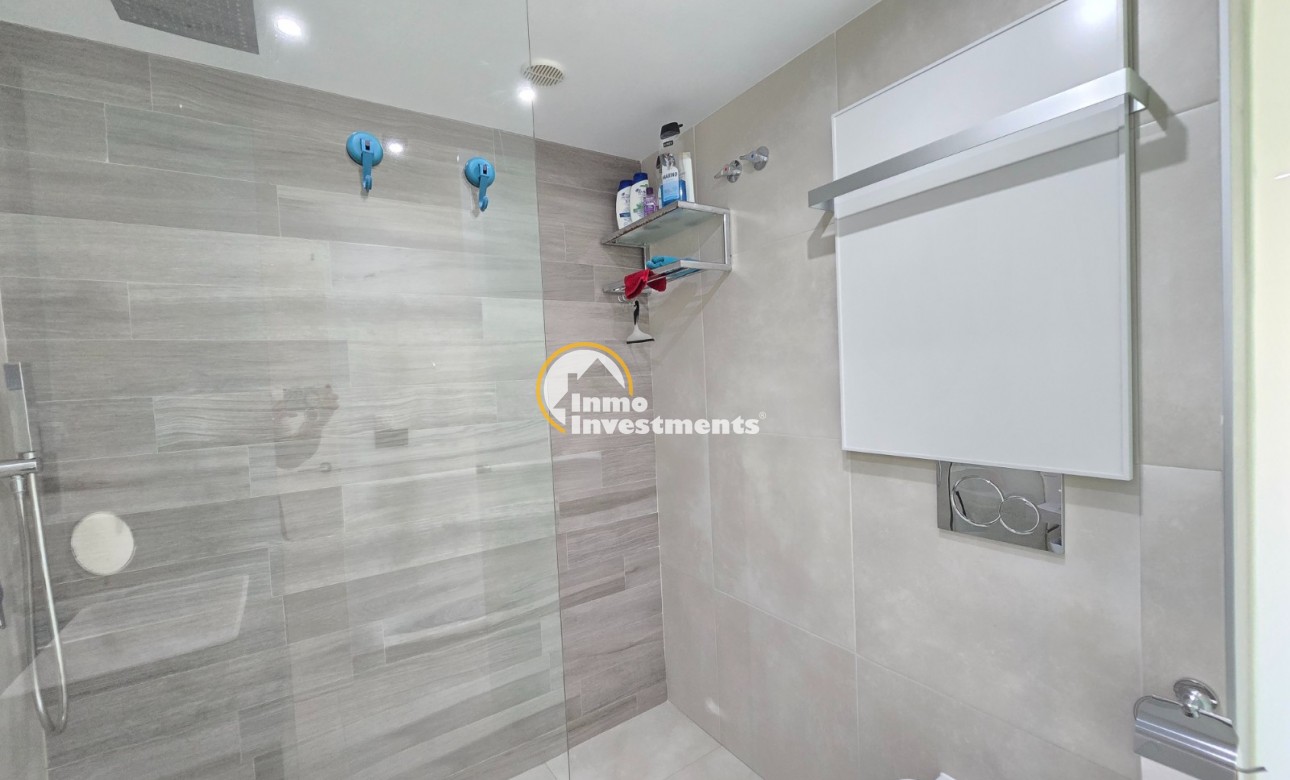 Bestaande bouw - Apartment / Flat * - Orihuela Costa * - Punta Prima *