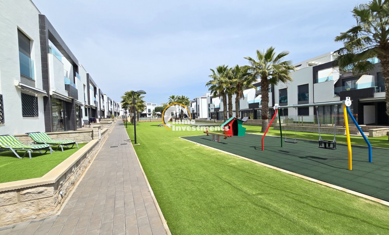 Bestaande bouw - Apartment / Flat * - Orihuela Costa * - Punta Prima *