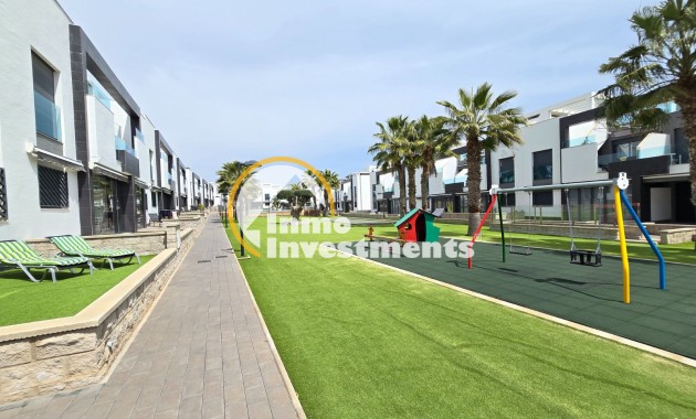 Bestaande bouw - Apartment / Flat * - Orihuela Costa * - Punta Prima *