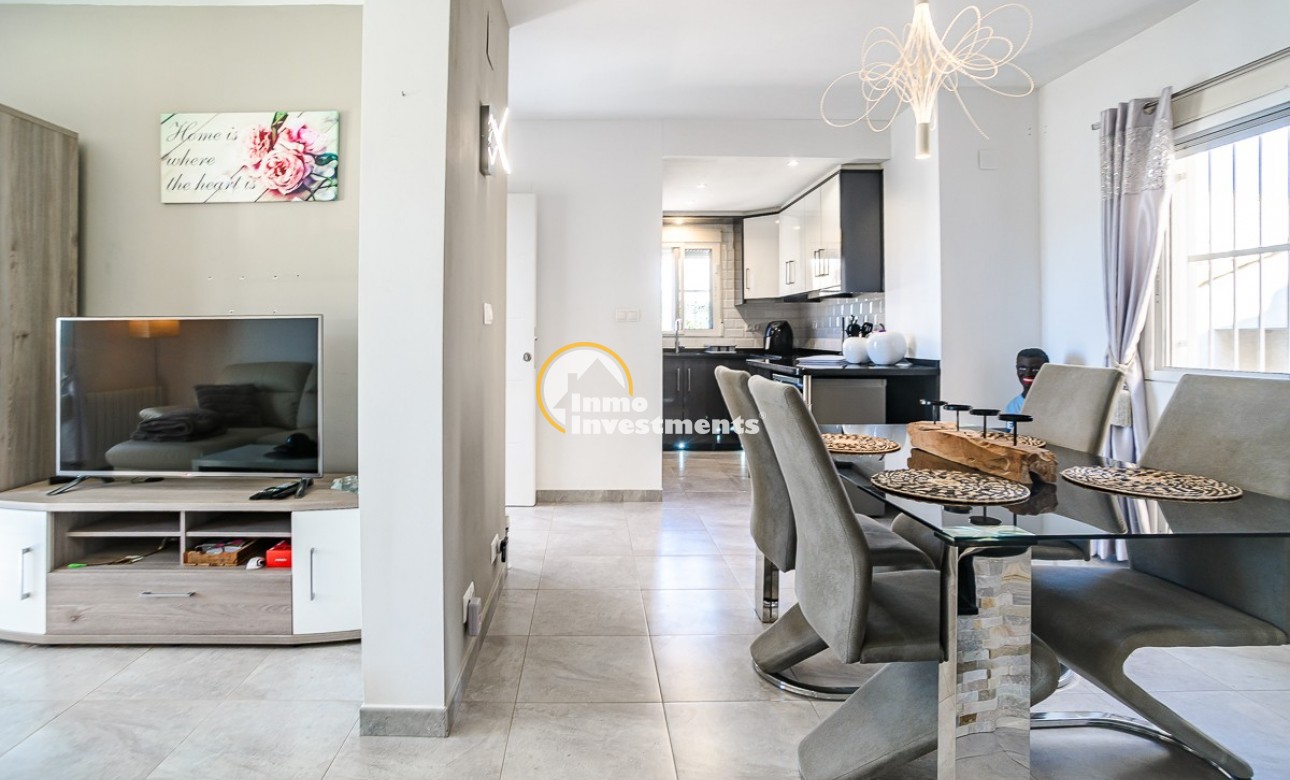 Till salu - Villa - Algorfa - Montebello