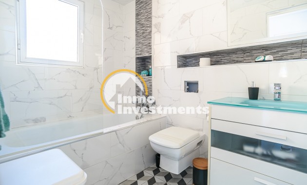 Till salu - Villa - Algorfa - Montebello