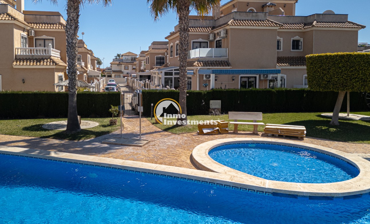 Reventa - Chalet pareado - La Zenia