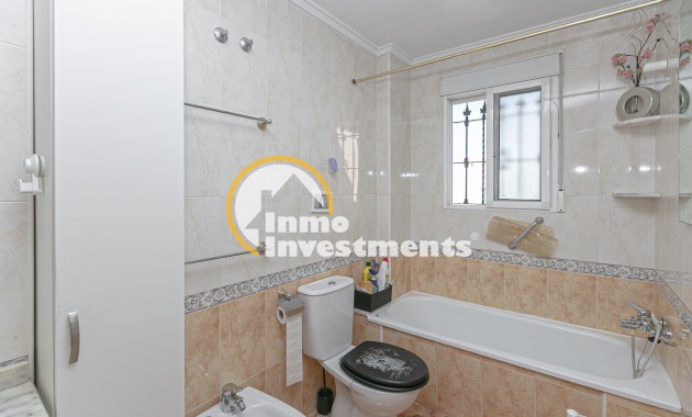 Reventa - Chalet pareado - La Zenia