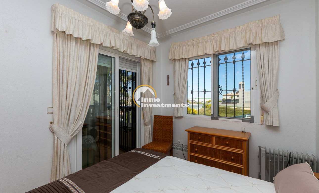 Reventa - Chalet pareado - La Zenia