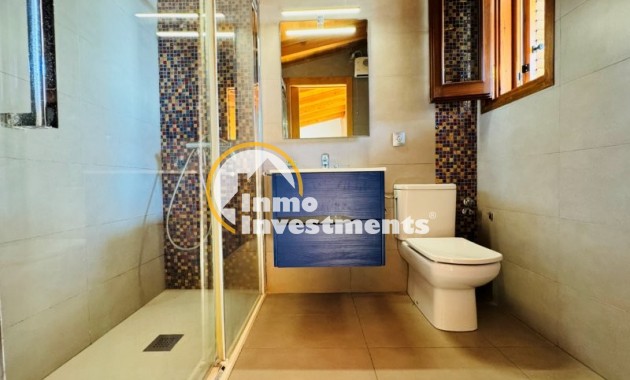  - Chalet adosado - Guardamar del Segura