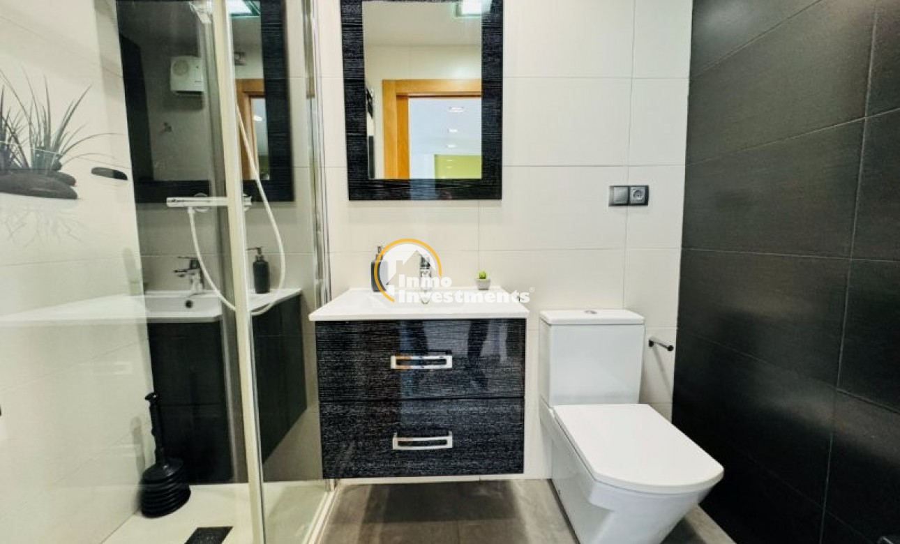  - Chalet adosado - Guardamar del Segura