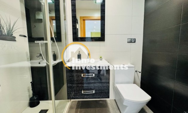  - Chalet adosado - Guardamar del Segura