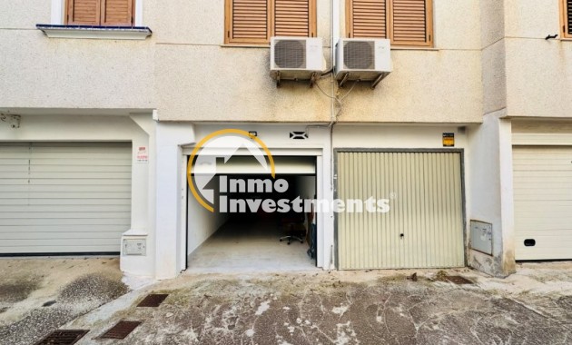  - Chalet adosado - Guardamar del Segura