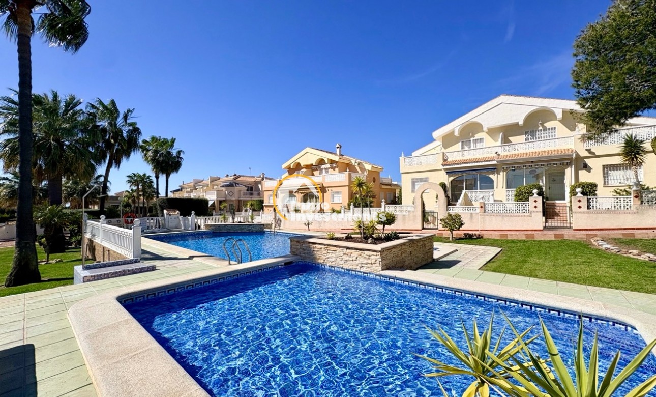 Till salu - Town house - Ciudad Quesada