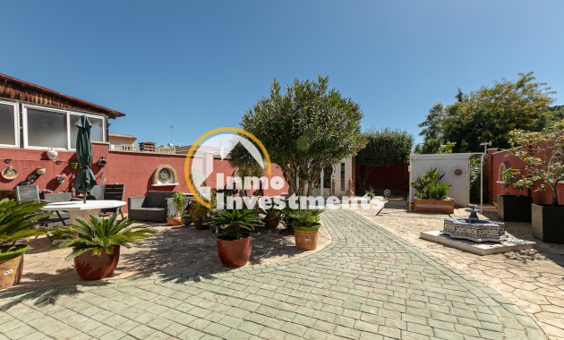 Resale - Town house - Los Balcones