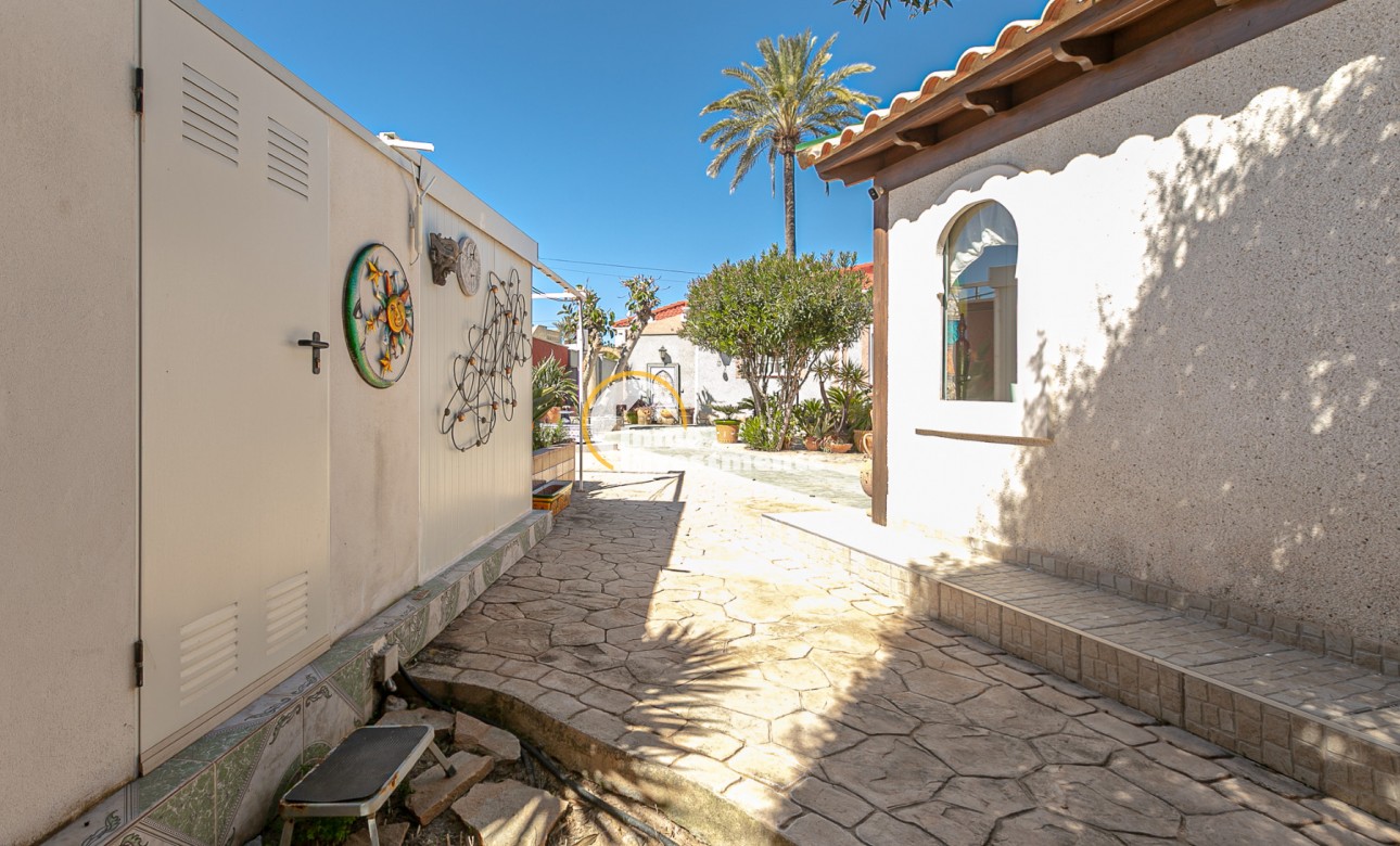 Resale - Town house - Los Balcones