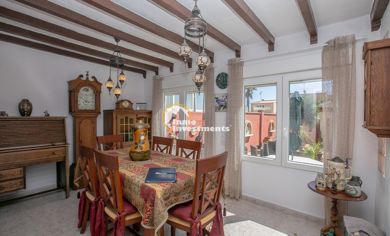 Resale - Town house - Los Balcones