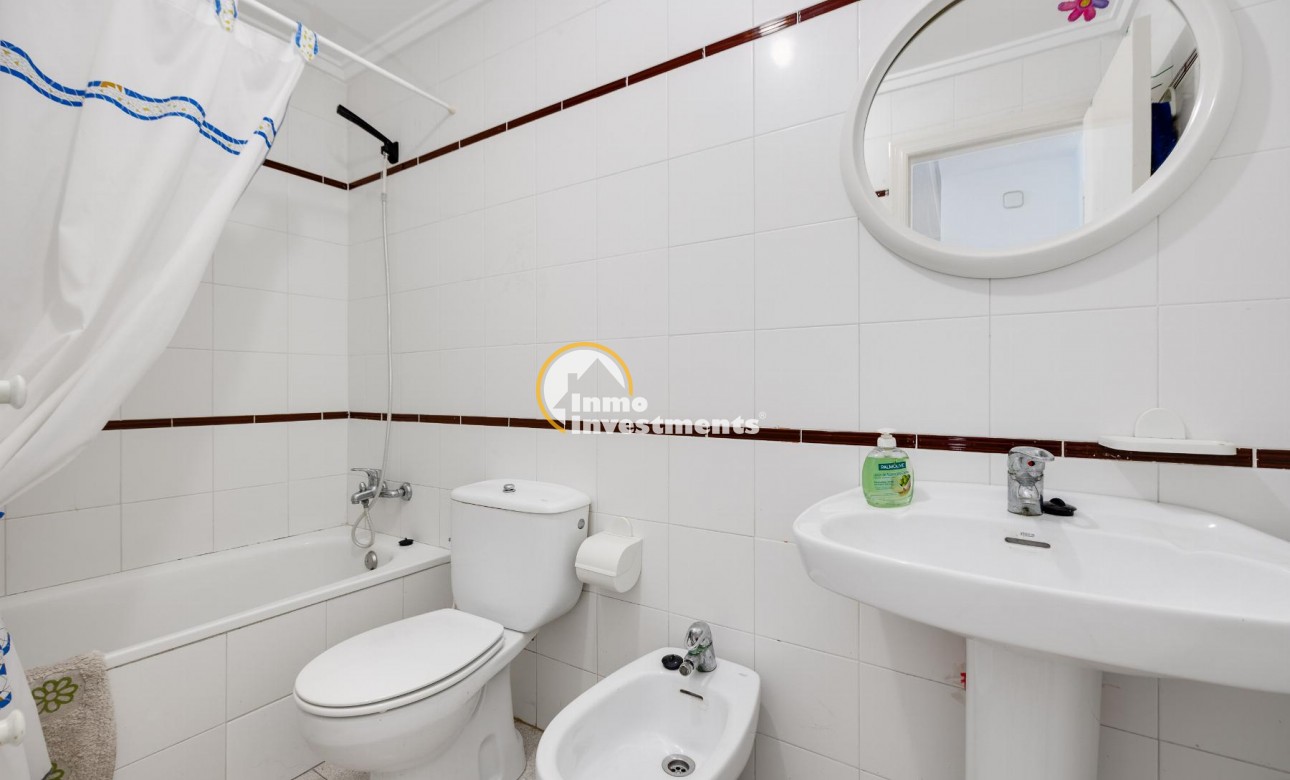 Reventa - Apartamento - Torrevieja - Playa del Acequion