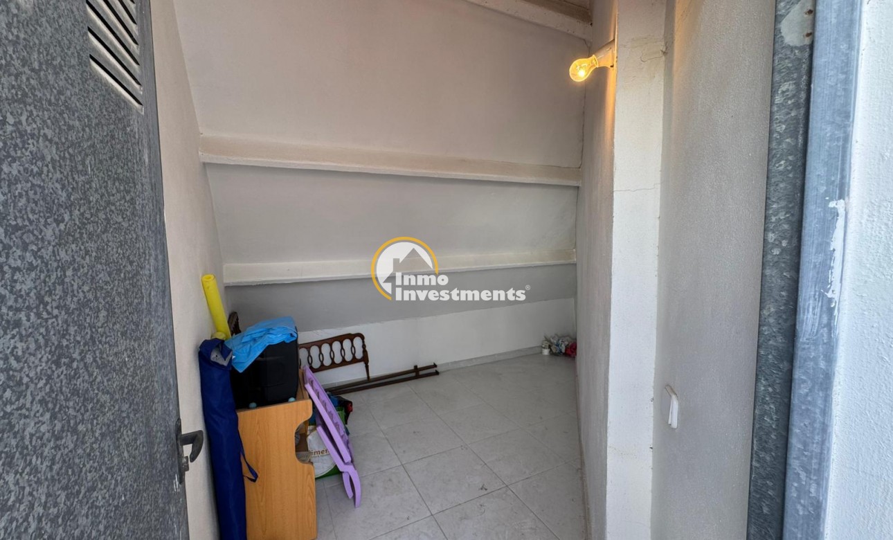Reventa - Apartamento - Torrevieja - Playa del Acequion