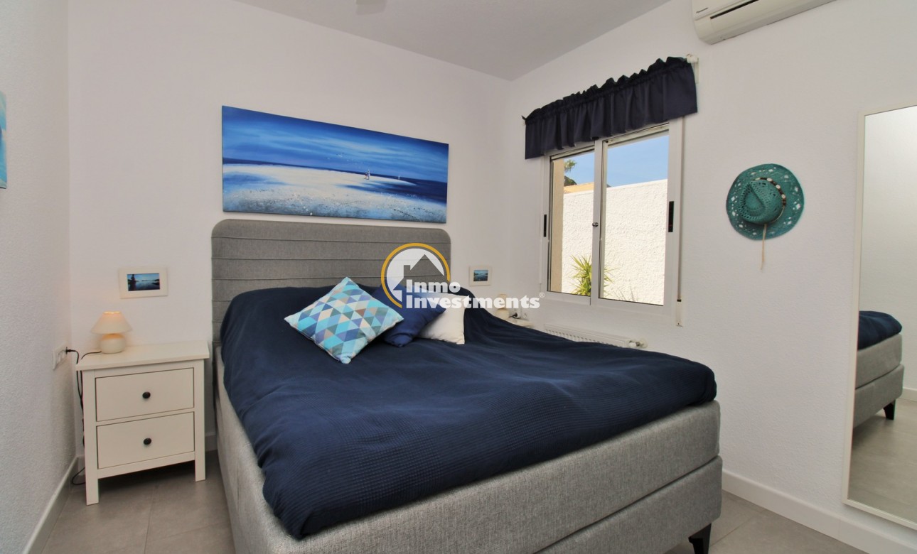 Reventa - Chalet independiente - Villamartin