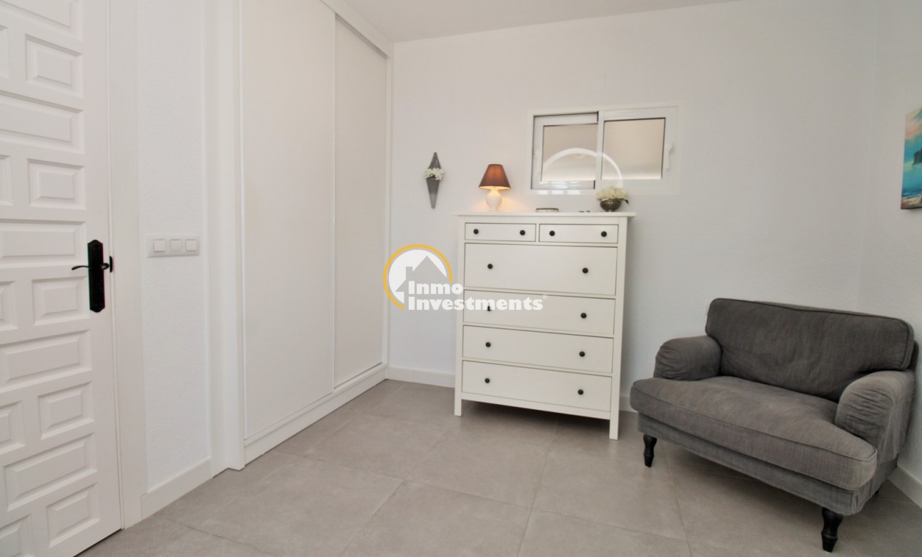 Reventa - Chalet independiente - Villamartin