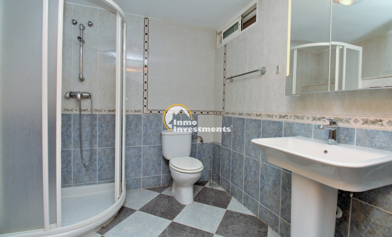 Reventa - Chalet independiente - Villamartin