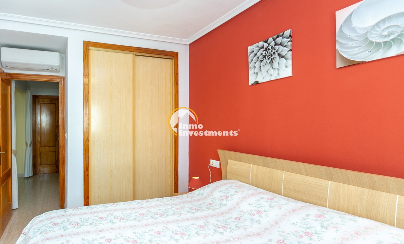 Resale - Bungalow - Playa Flamenca - Zenia Mar