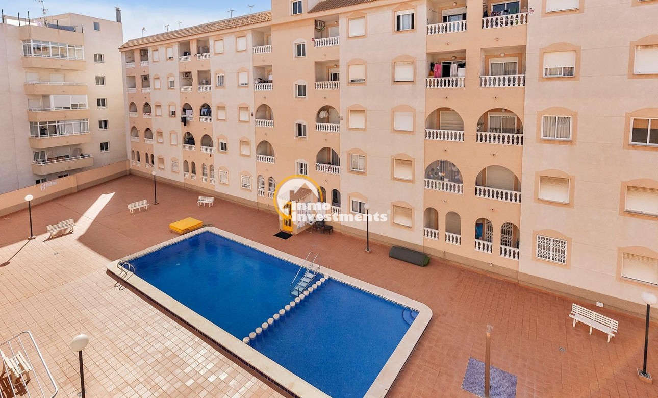 Resale - Apartment - Torrevieja