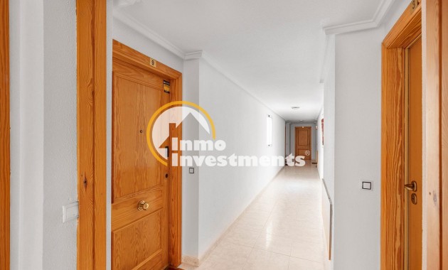 Resale - Apartment - Torrevieja