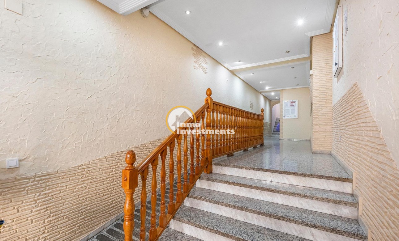 Resale - Apartment - Torrevieja