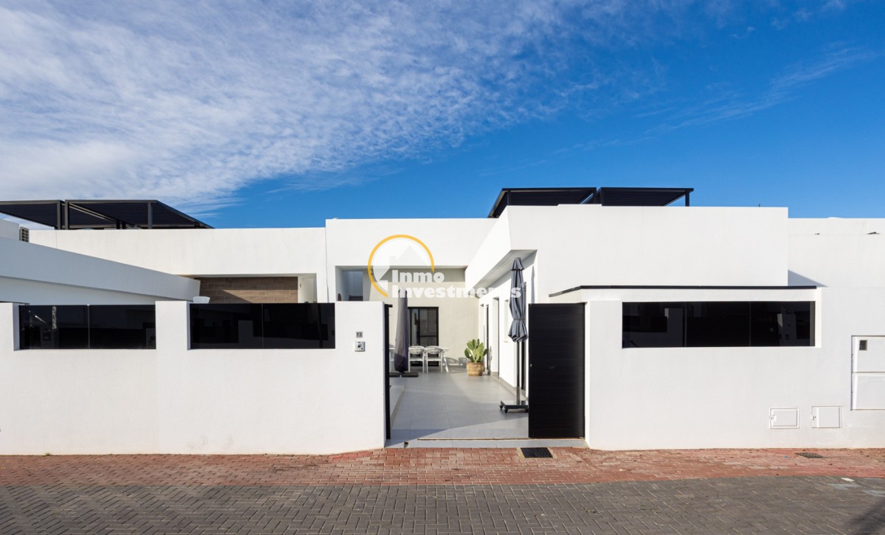 Bestaande bouw - Villa - Roldan