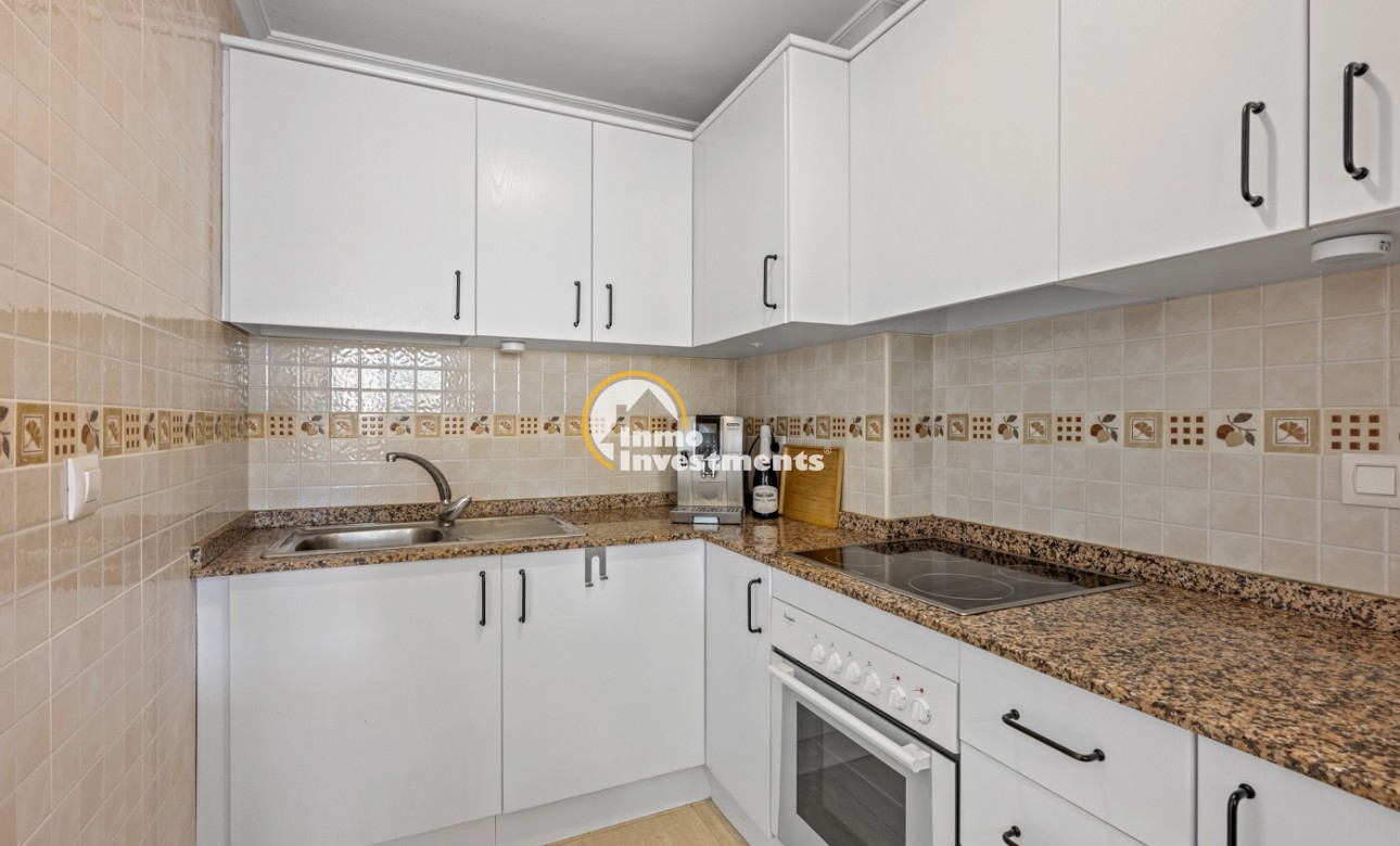 Bestaande bouw - Appartement - Daya Nueva