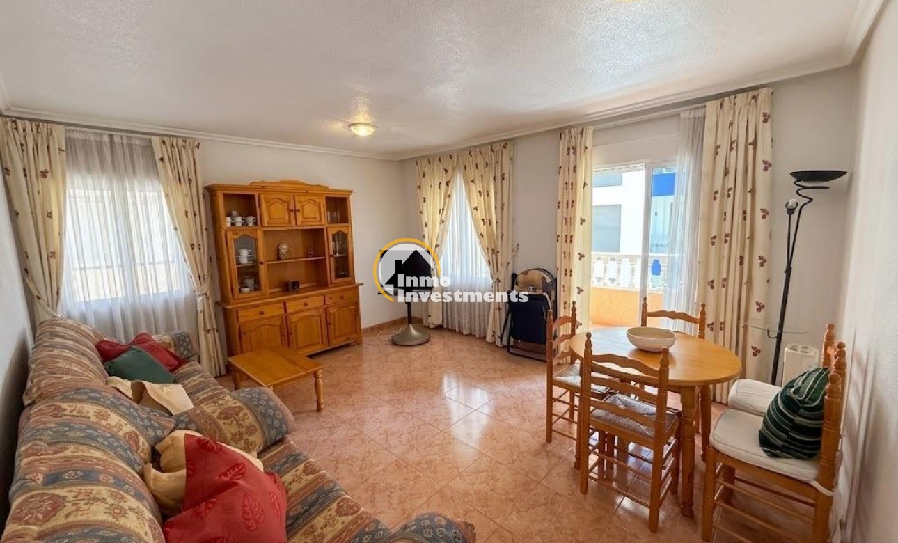 Resale - Apartment - Torrevieja - Beach