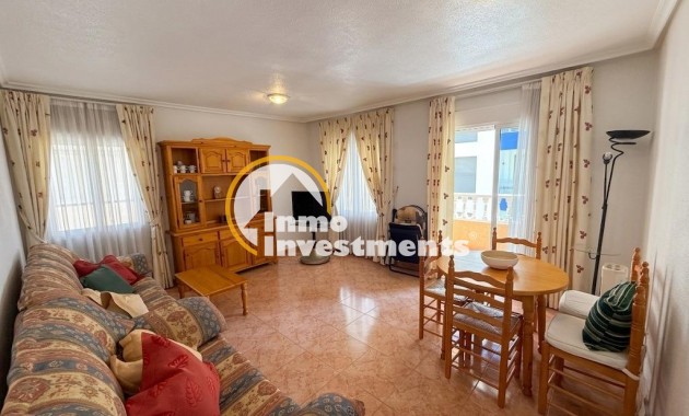 Resale - Apartment - Torrevieja - Beach