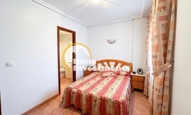 Resale - Apartment - Torrevieja - Beach