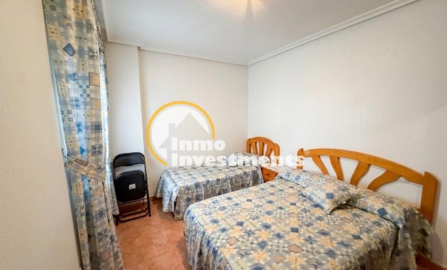 Resale - Apartment - Torrevieja - Beach