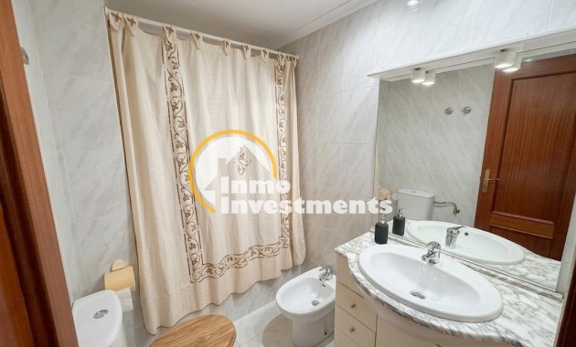 Resale - Apartment - Torrevieja - Beach