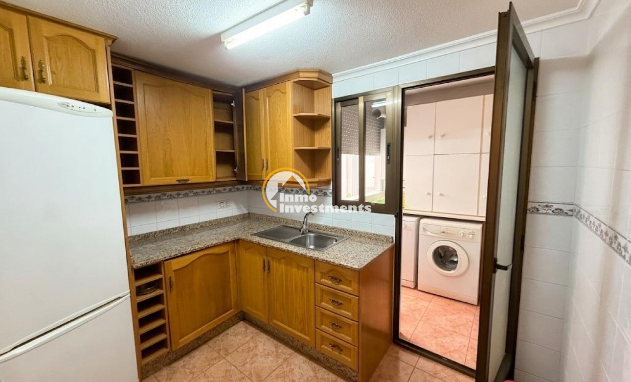 Resale - Apartment - Torrevieja - Beach