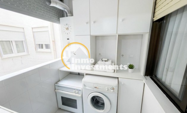 Resale - Apartment - Torrevieja - Beach