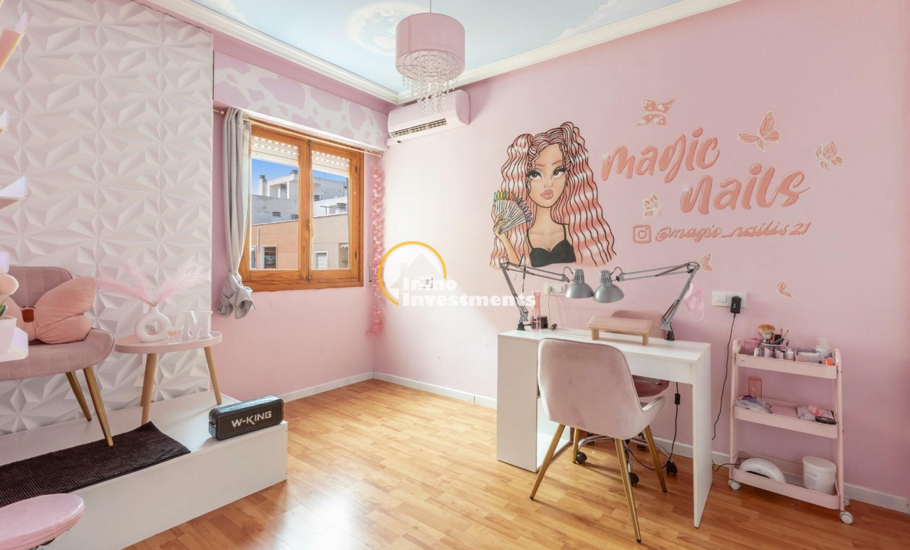 Resale - Penthouse - Torrevieja - Beach