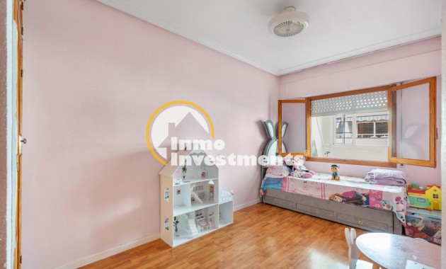 Resale - Penthouse - Torrevieja - Beach